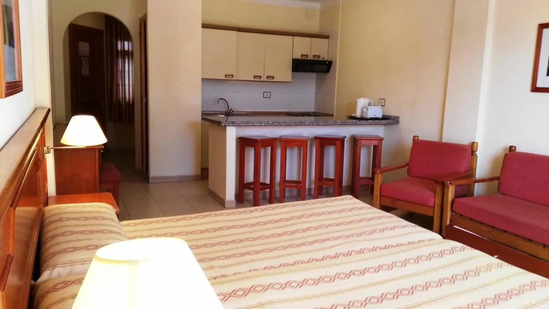 Hotel Malibu Park Costa Adeje  Apartahotel Costa Adeje (Tenerife)